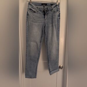 Judy Blue Light Wash Boyfriend Jeans